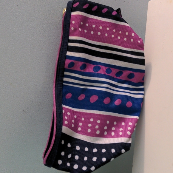 Three Estee Lauder Makeup Bags NWOT - Picture 4 of 4